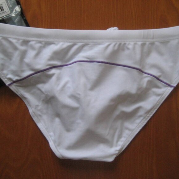 NWT CLEVER-MENMODE WHITE SWIM BRIEF, ASIAN SIZE "M" (30"-31") - Picture 2 of 6